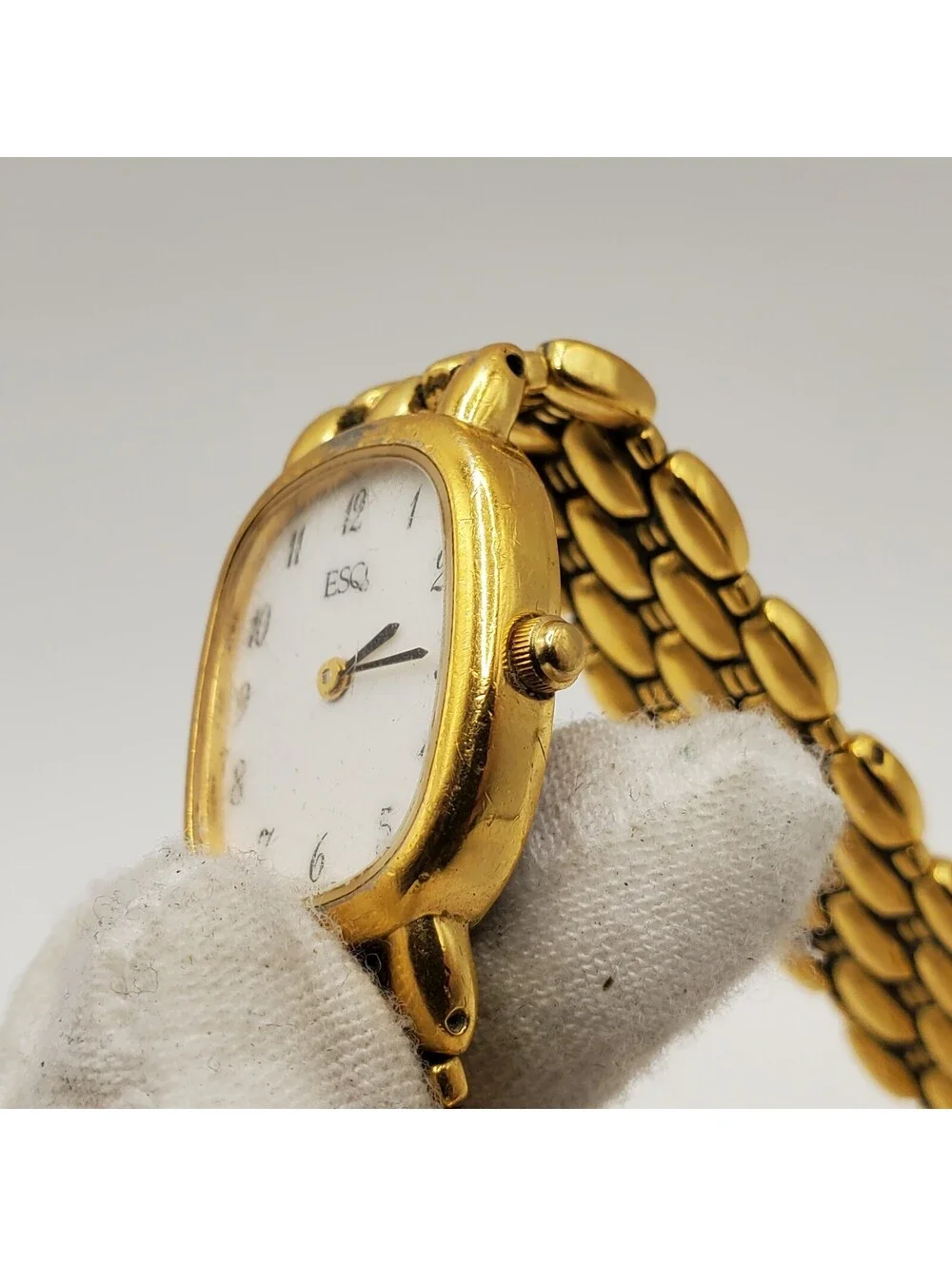 ESQ Quartz Womens Watch 21mm For Parts Or Repair Gold Tone White Dial